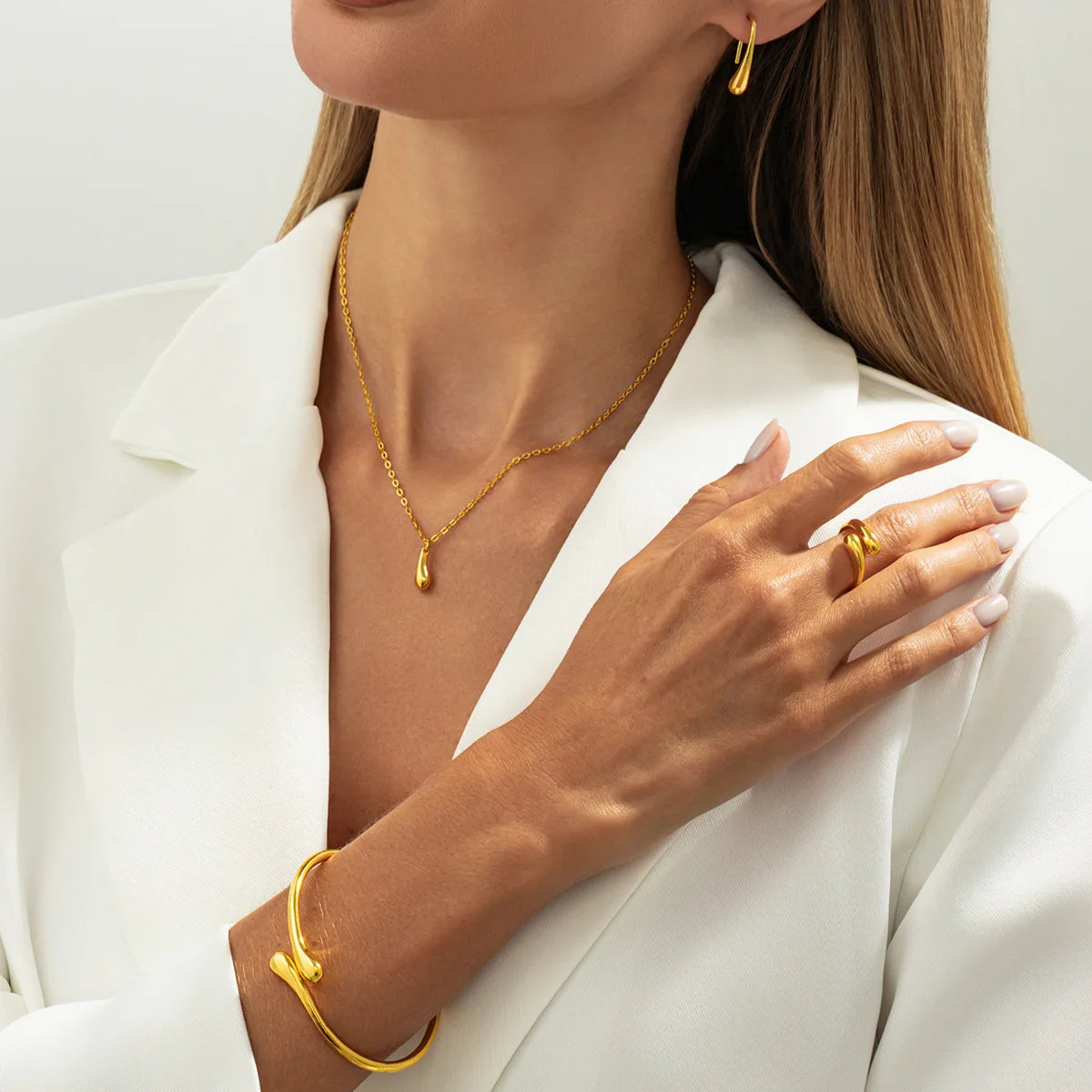Aurora Gold — The 5-Piece Set That Makes You a Queen - TKE